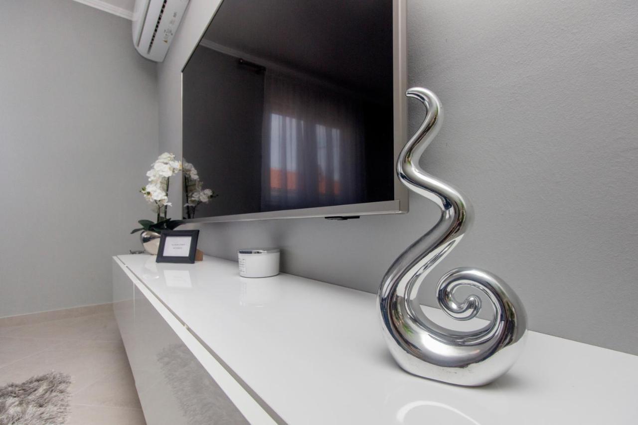 Silver Lux Suite - New ザボリッチ エクステリア 写真